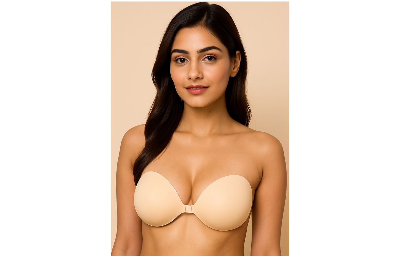 Silicone strapless adhesive bra